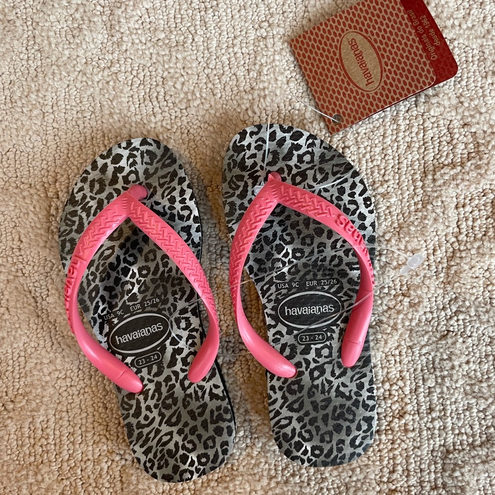 NWT Havianas Toddler Flip flops